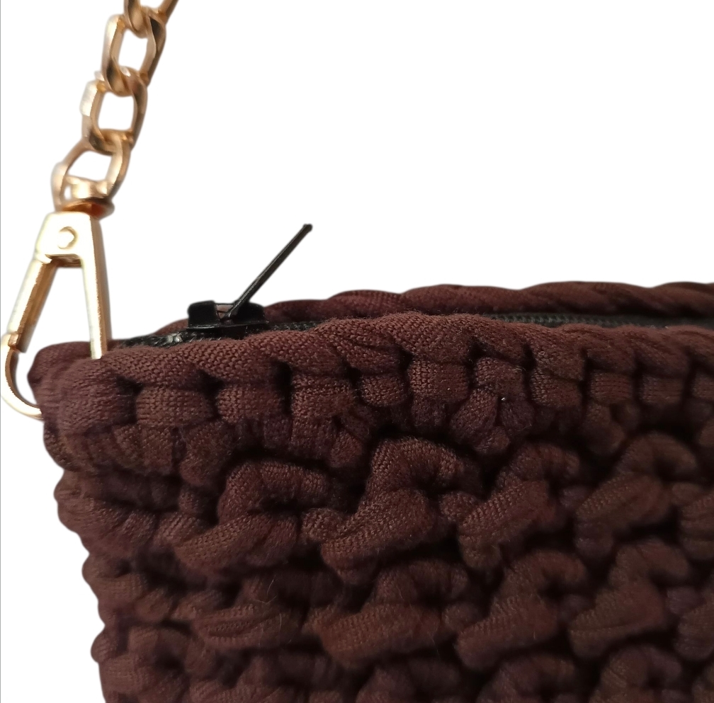 Aura Chocolate Brown - Image 3